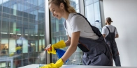 Nettoyage expert pour entreprises et immeubles de bureaux à Sion 1950